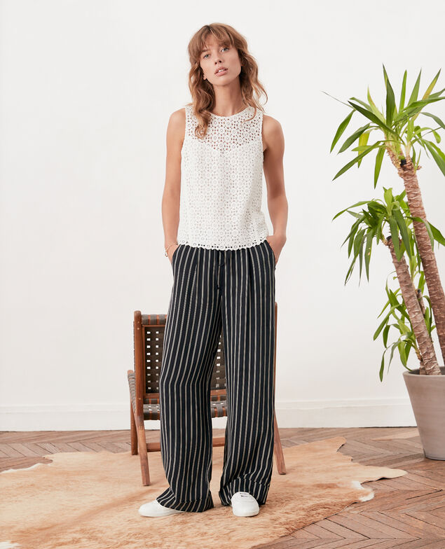 Top con bordado inglés Off white