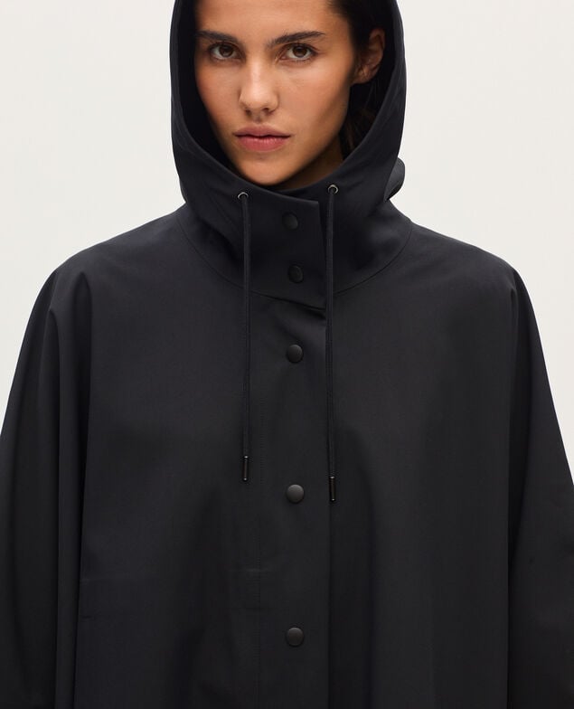 Capa impermeable con capucha H091 black beauty