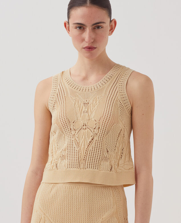 Top de crochet con motivo floral J300 natural