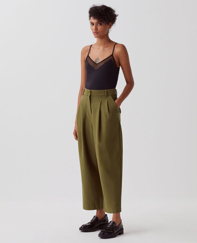 Top fluido con tirantes finos A091 black