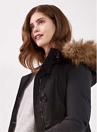 Look - Plumas con detalle de piel sintética desmontable, Jersey con mohair